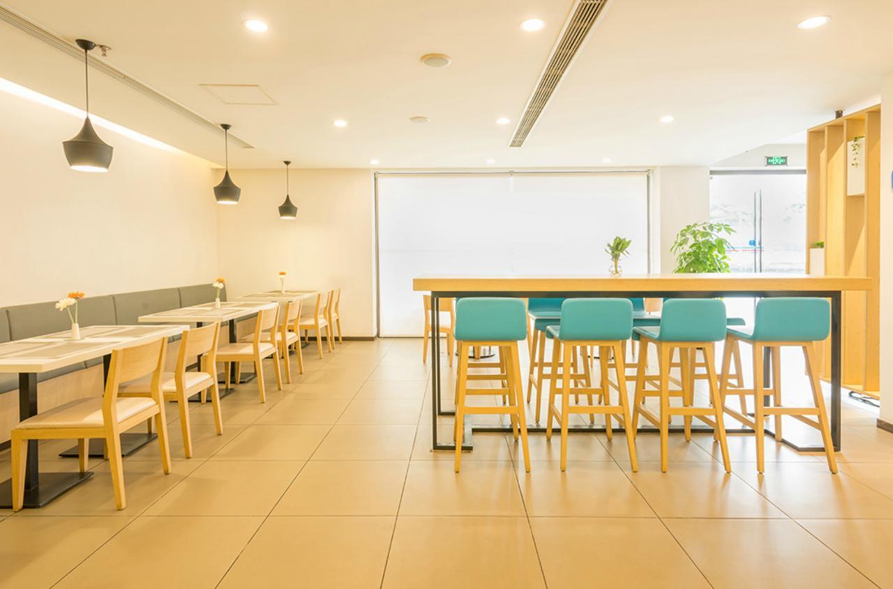 Hanting Express Kaiyuan Jiefang Road Diaobingshan Bagian luar foto